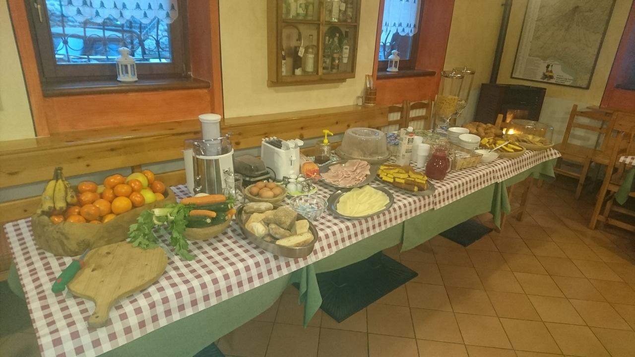 Casa Vacanze Ca' De Val Campodolcino Eksteriør billede